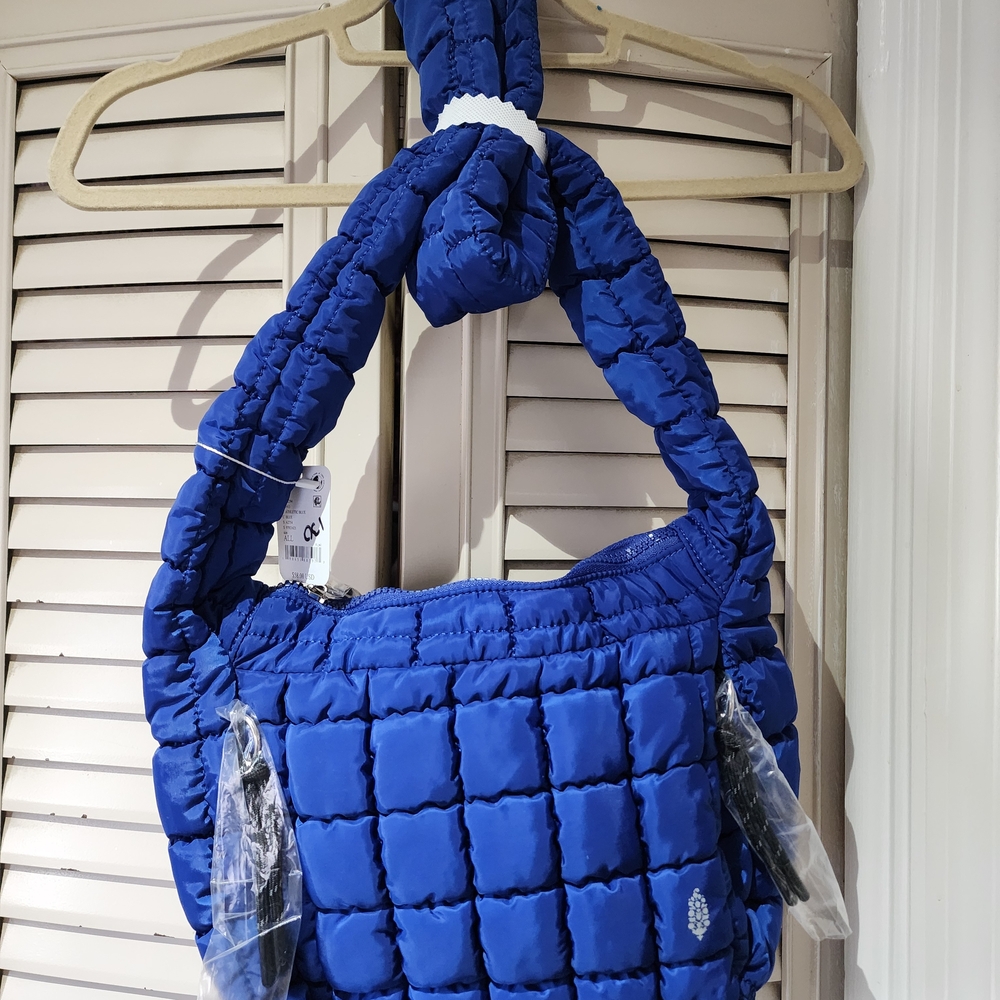 Free People Movement Quilted Carryall And Bulls Eye Sling Bundle NWT - Picture 5 of 8
